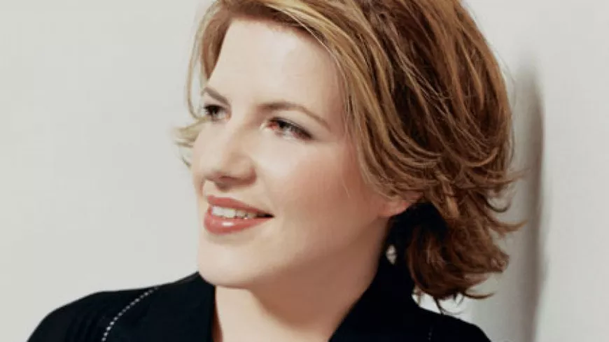 CLARE TEAL