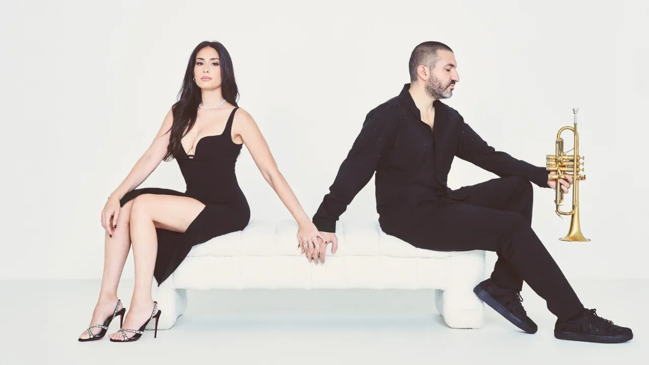 Gagnez votre vinyle dédicacé d'"À la Française" d'Ibrahim Maalouf et Hiba Tawaji ! Gagnez votre vinyle dédicacé d'"À la Française" d'Ibrahim Maalouf et Hiba Tawaji !