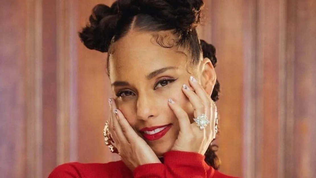 Alicia Keys dévoile le clip de son titre de Noël « December Back 2 June » (vidéo)