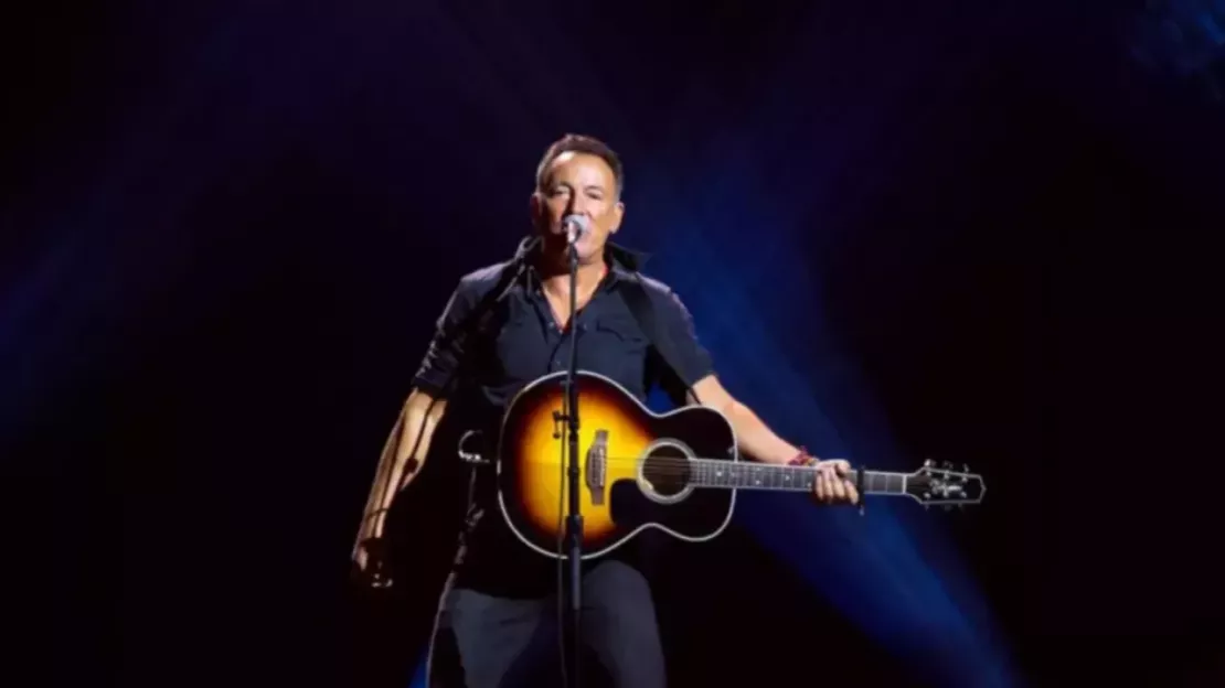 Bruce Springsteen rend hommage à Elvis Presley à Vegas