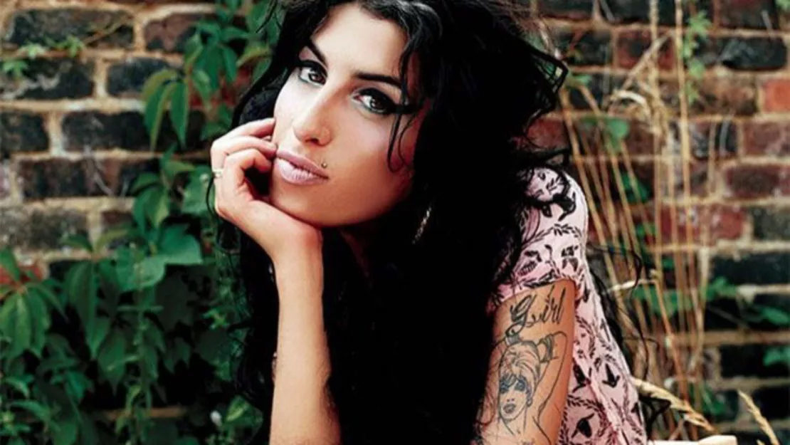 Marisa Abela devient Amy Winehouse dans le premier cliché du biopic « Back to Black » (photo)