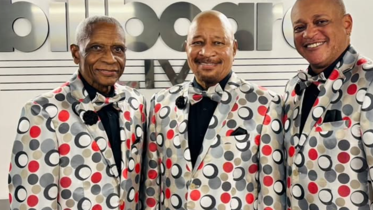20 ans plus tard, les légendes de la soul The Stylistics reviennent avec "Falling in Love With My Girl"