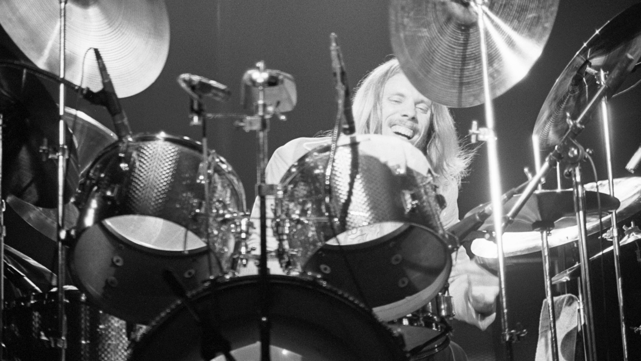 Bill Lordan : le batteur qui a marqué le funk et le blues-rock fête ses 79 ans Bill Lordan : le batteur qui a marqué le funk et le blues-rock fête ses 79 ans