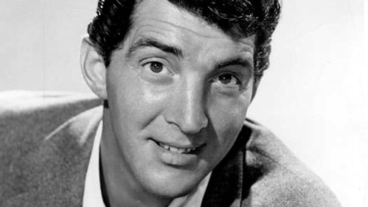 Dean Martin : 109 ans après sa naissance, le charme éternel du crooner américain Dean Martin : 109 ans après sa naissance, le charme éternel du crooner américain