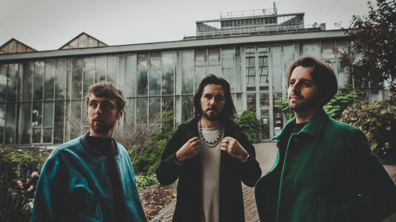 Emile Londonien : du jazz vibrant aux frontières contemporaines Emile Londonien : du jazz vibrant aux frontières contemporaines