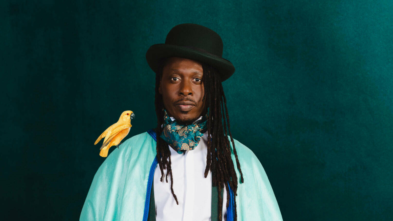 Faada Freddy f&ecirc;te ses 51 ans, une voix unique de la soul et du groove a cappella