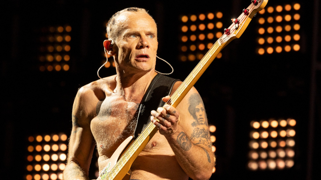 Flea, bassiste des Red Hot Chili Peppers, prépare un album de jazz Flea, bassiste des Red Hot Chili Peppers, prépare un album de jazz