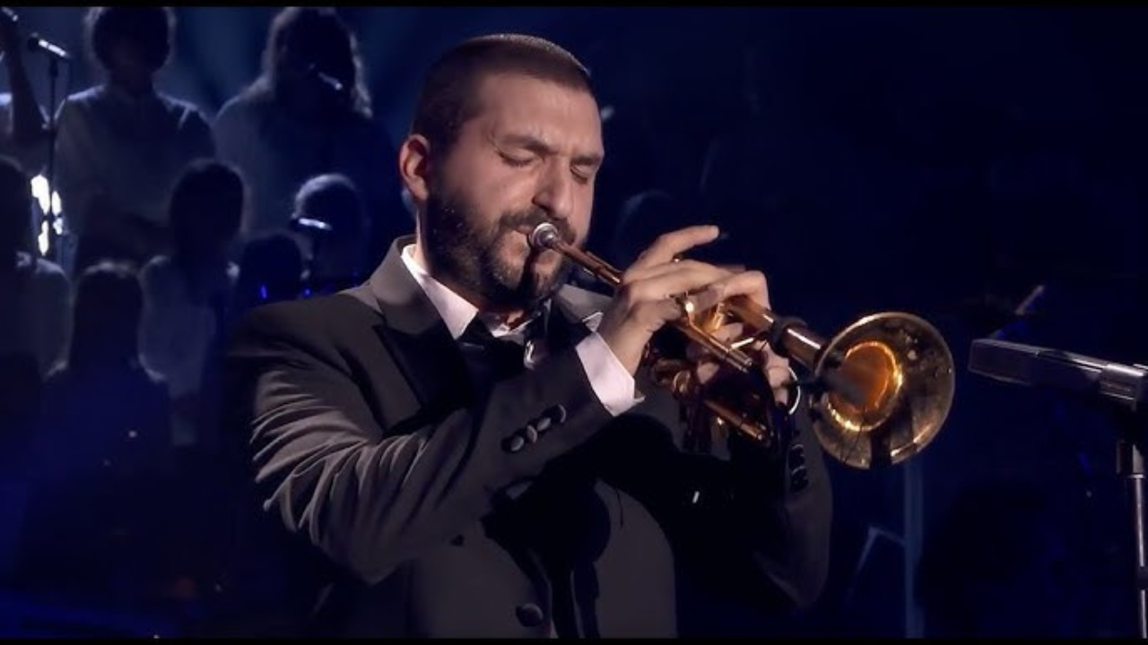Ibrahim Maalouf dévoile une nouvelle version de "Au Revoir" avec le BBC Orchestra.