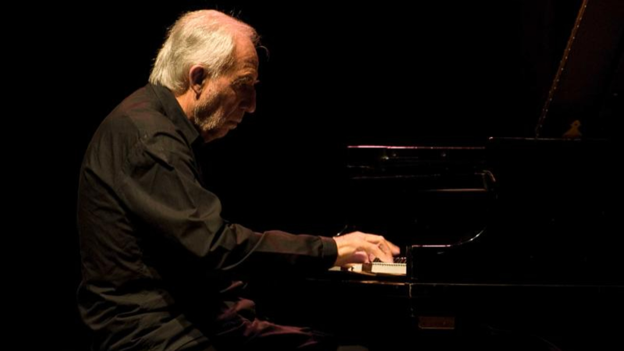 Jacques Loussier aurait 92 ans : le pianiste qui a fait swinguer Bach Jacques Loussier aurait 92 ans : le pianiste qui a fait swinguer Bach