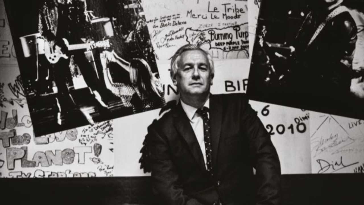 Jean-René Palacio : sa collection de guitares mise aux enchères