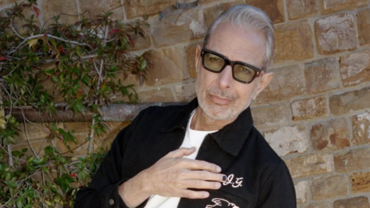 Jeff Goldblum fête ses 74 ans : l’acteur de Jurassic Park devenu pianiste de jazz Jeff Goldblum fête ses 74 ans : l’acteur de Jurassic Park devenu pianiste de jazz