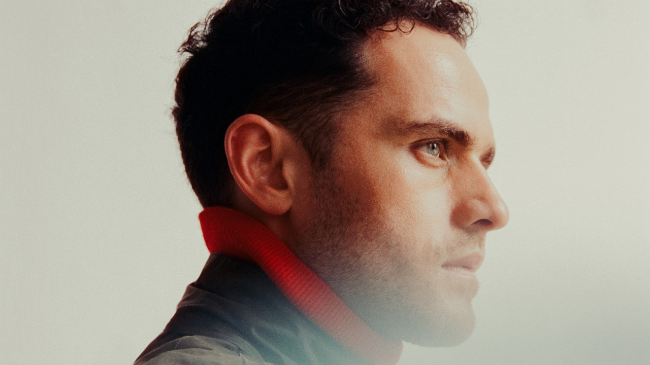 Jordan Rakei annonce son nouvel album "A Safe Place To Be Wild", une tournée européenne et dévoile "Enemies" ! Jordan Rakei annonce son nouvel album "A Safe Place To Be Wild", une tournée européenne et dévoile "Enemies" !