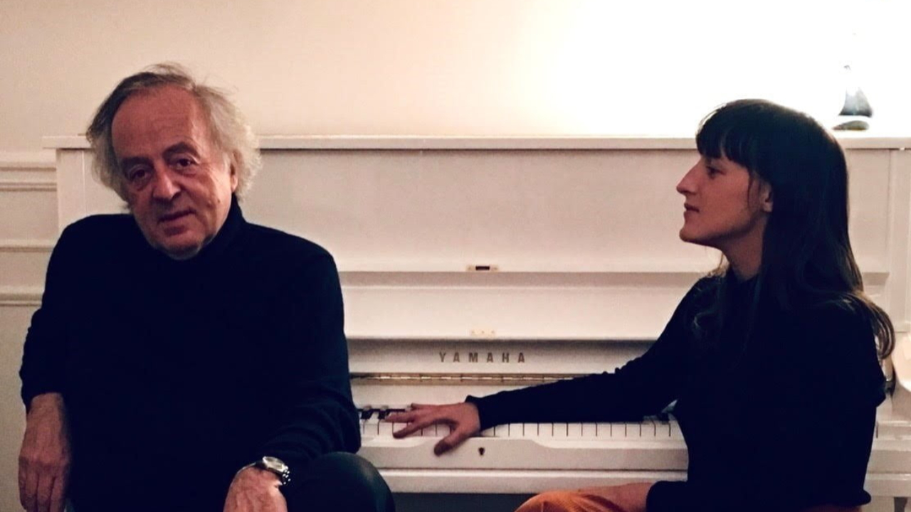 Juliette Armanet chante une ballade jazz sur le nouvel album de son père, le compositeur Jean-Pierre Armanet