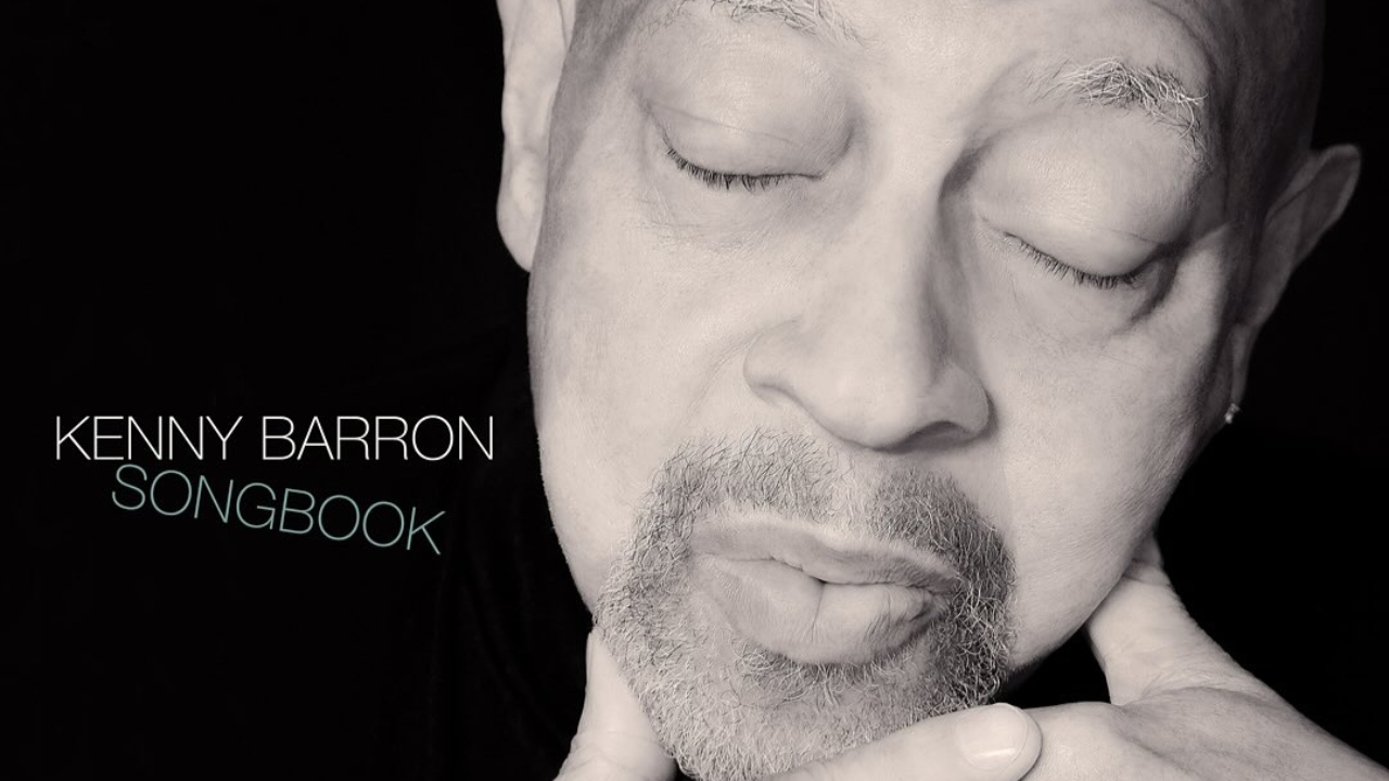 Kenny Barron va dévoiler son tout premier album chanté, avec Catherine Russell, Kurt Elling,... Kenny Barron va dévoiler son tout premier album chanté, avec Catherine Russell, Kurt Elling,...