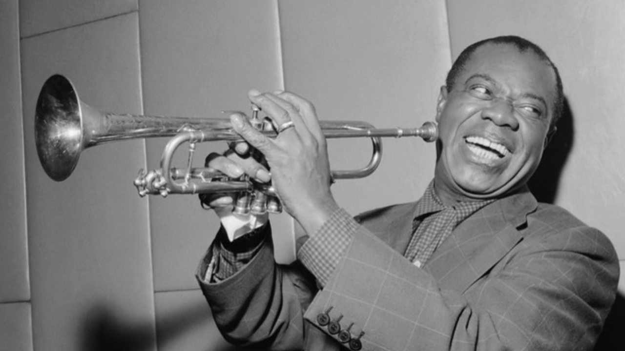 Louis Armstrong : Retour sur une Légende du Jazz Louis Armstrong : Retour sur une Légende du Jazz