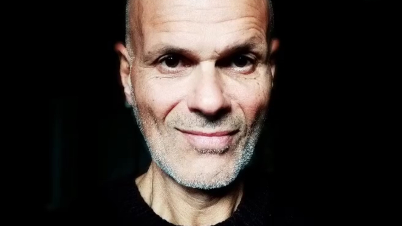 Maurizio Minardi dévoile son nouvel album intitulé "Invisible" Maurizio Minardi dévoile son nouvel album intitulé "Invisible"