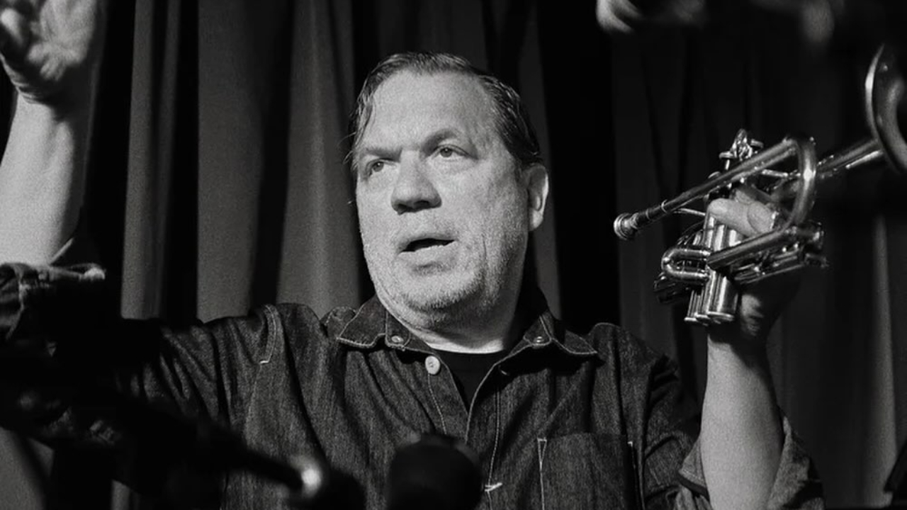 Rob Mazurek s'associe à Kelly Reichardt pour son film "The Mastermind" Rob Mazurek s'associe à Kelly Reichardt pour son film "The Mastermind"