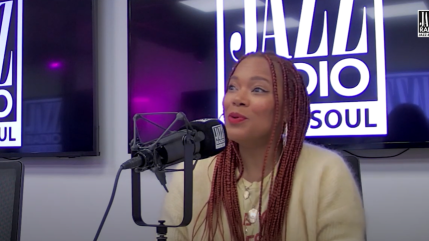 China Moses nous en dit plus à propos de son futur projet "It's complicated", prévu pour juin 2025