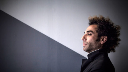 Cyril Benhamou est toujours prêt à surprendre avec son nouvel album "H.O.T"