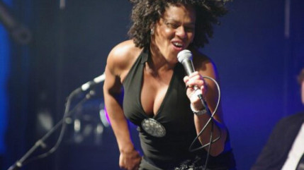 Dawn Tyler Watson & The Ben Racine Band iront enflammer le Arvern' Blues Concerts !