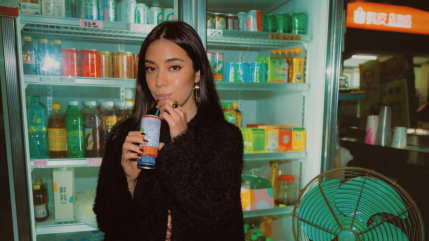 Estelle Perrault, pleine de promesses dans son troisième album intimiste