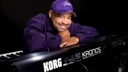Frank McComb fête son anniversaire : hommage à l'un des plus grands talents cachés de la soul et du jazz Frank McComb fête son anniversaire : hommage à l'un des plus grands talents cachés de la soul et du jazz