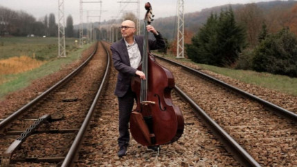 Gary Brunton nous fait visiter le Pays de Galles avec son album “Trên Dydd” Gary Brunton nous fait visiter le Pays de Galles avec son album “Trên Dydd”