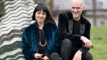 Kicca nous ensorcelle aux côtés d'Oscar Marchioni dans l'album "Alegre Me Siento"