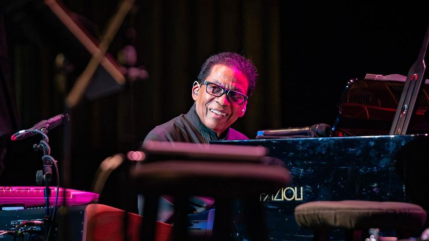 L'album légendaire "Thrust" d'Herbie Hancock souffle ses 50 bougies L'album légendaire "Thrust" d'Herbie Hancock souffle ses 50 bougies