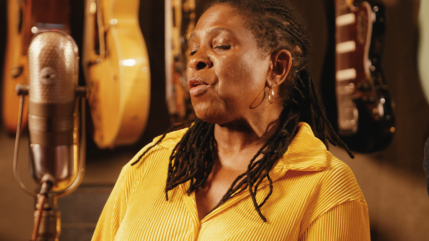 La reine du blues Ruthie Foster de retour avec un nouvel album, "Just Say Yes"