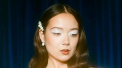 Laufey réédite son album à succès, "Bewitched"