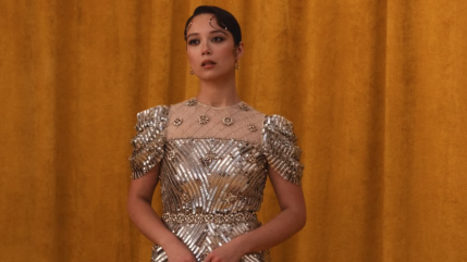 Laufey va ensorceler la fin de l'été avec son nouvel album "A Matter of Time"