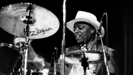 Le batteur de génie Roy Haynes a rangé ses baguettes Le batteur de génie Roy Haynes a rangé ses baguettes