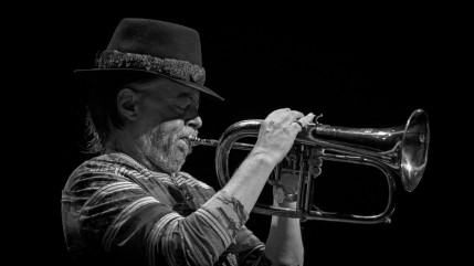 Le trompettiste Chuck Mangione, figure du smooth jazz, est mort à 84 ans Le trompettiste Chuck Mangione, figure du smooth jazz, est mort à 84 ans