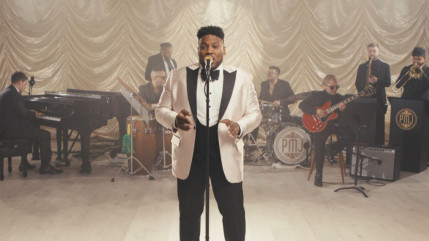 Postmodern Jukebox reprend "Hotel California" des Eagles dans une version qui mêle jazz, soul et musique cubaine