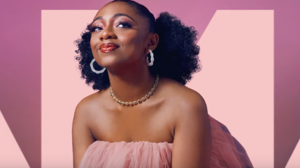 Samara Joy annonce une réédition spéciale de son album récompensé aux Grammy, "Linger Awhile"