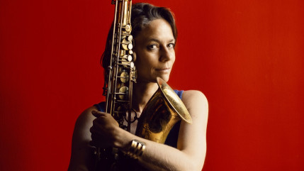 Sophie Alour annonce « Nouveaux Mondes », un album pensé comme une traversée vers l’ailleurs