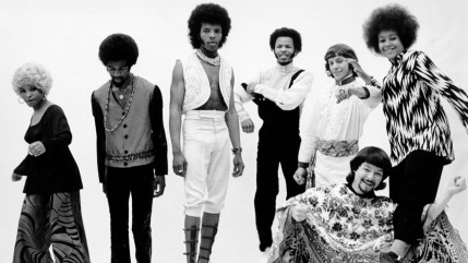 "There&rsquo;s a Riot Goin" : quand Sly and the Family Stone passent du c&ocirc;t&eacute; obscur