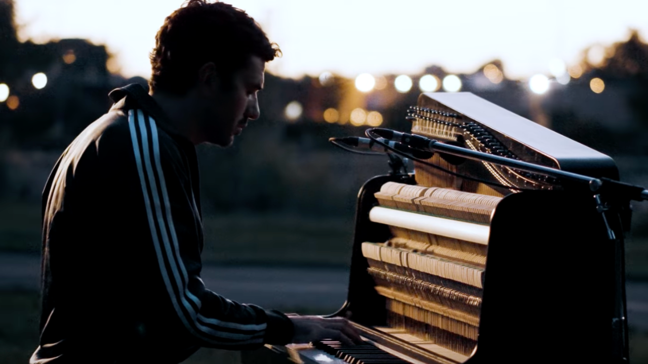 Simon Denizart dévoile  "35 Years of Mistakes"